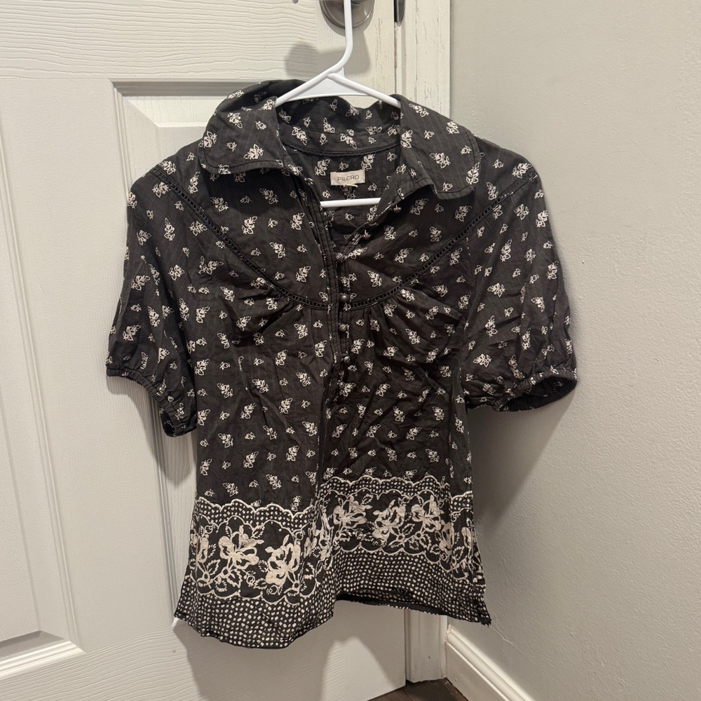 Pilcro Charcoal and Cream Patterned Blouse